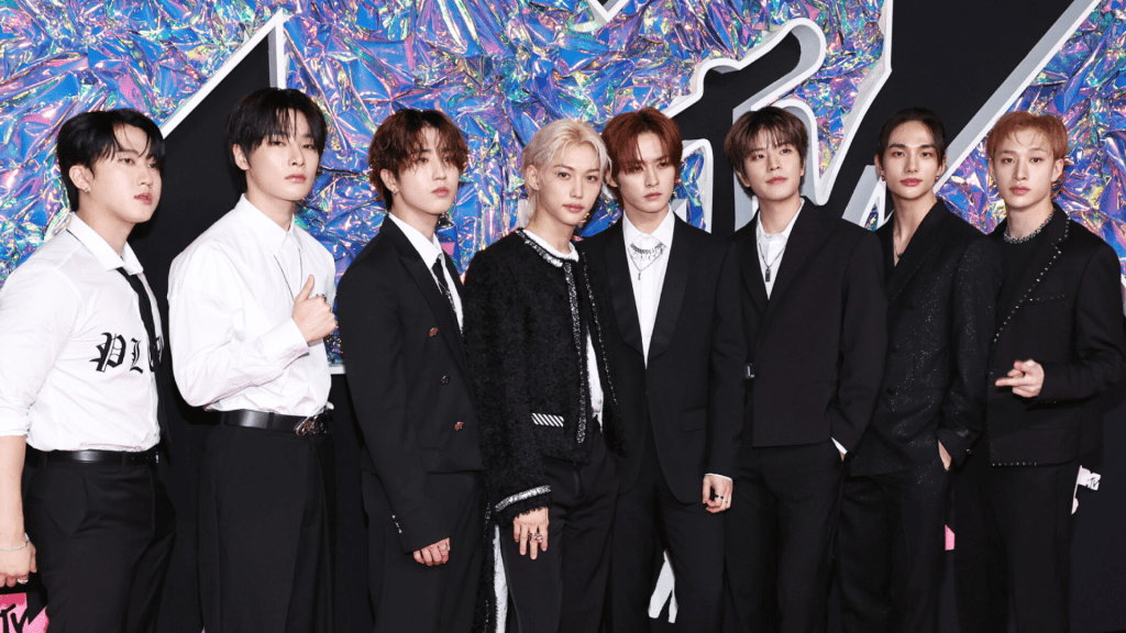 Integrantes de Stray Kids sufren accidente automovilístico menor