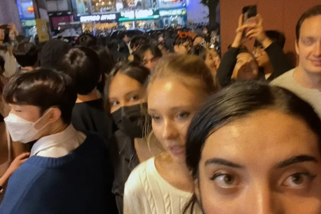 "Crush" documental Itaewon