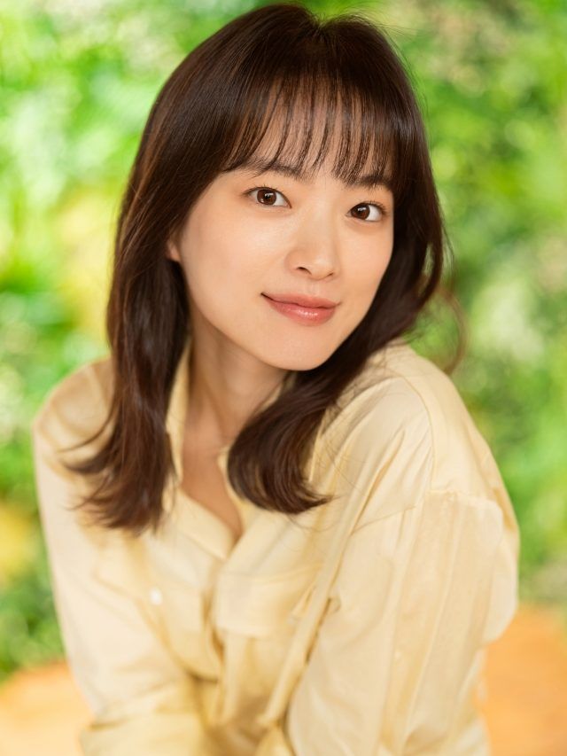 Sung Si Kyung 
