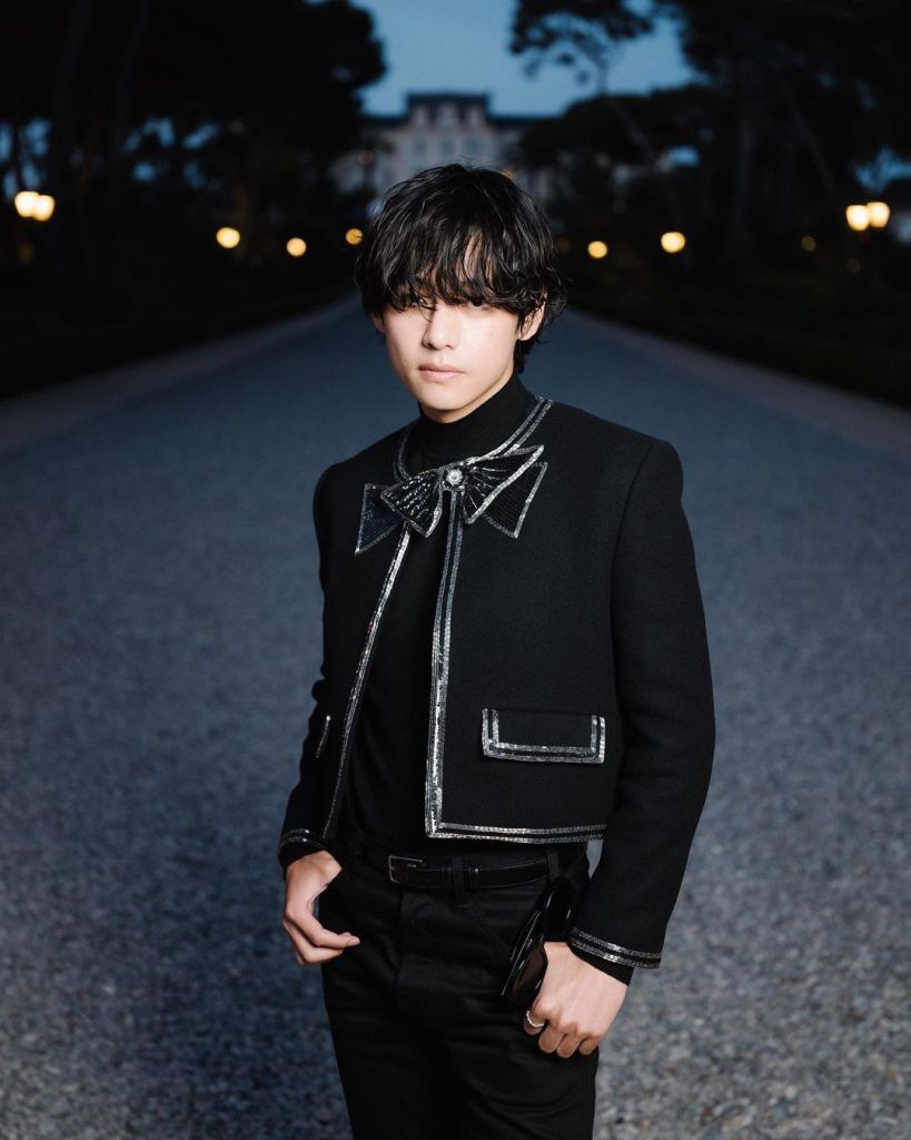 V BTS