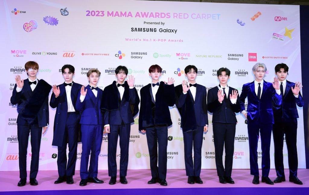 MAMA Awards 2023 looks 
