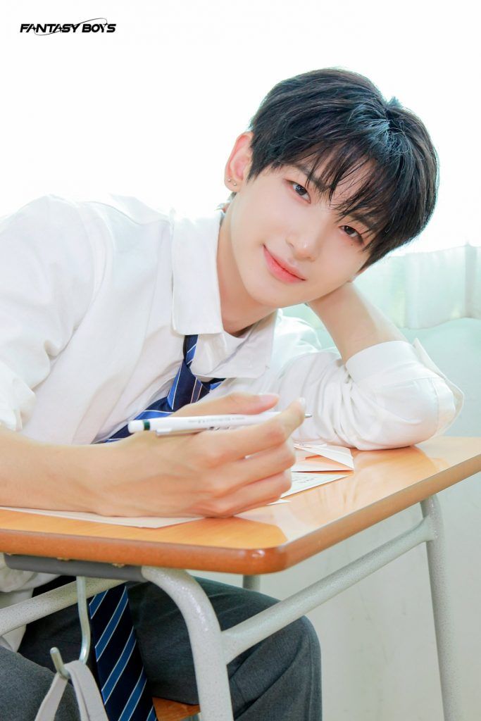 Yoo Jun Won Fantasy Boys 