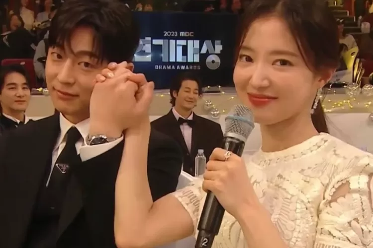 Bae In Hyuk Lee Se Young 