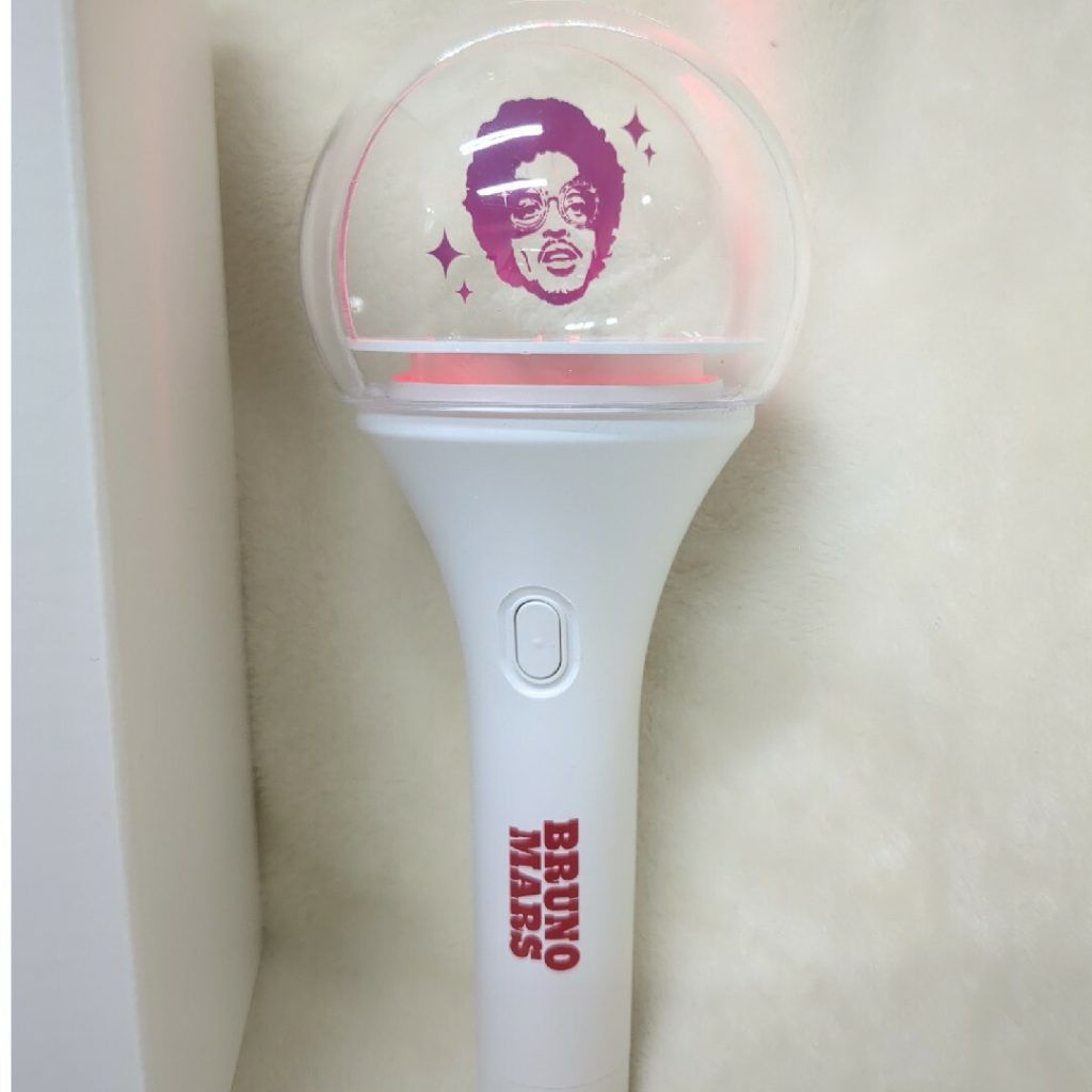 Bruno Mars lightstick