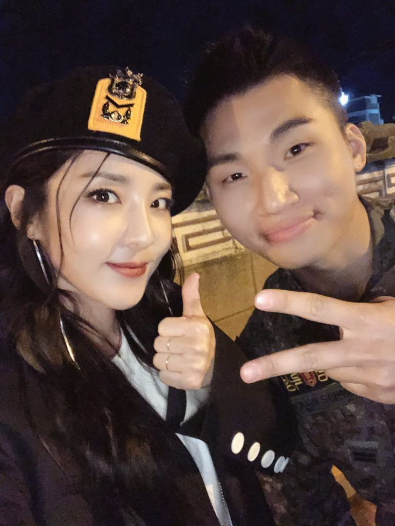 Dara Daesung 2NE1 YG