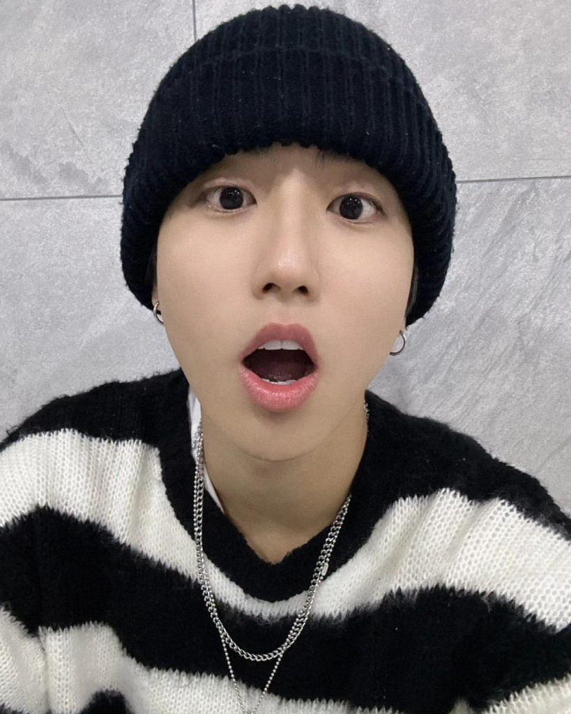 Lee Know Han Instagram 