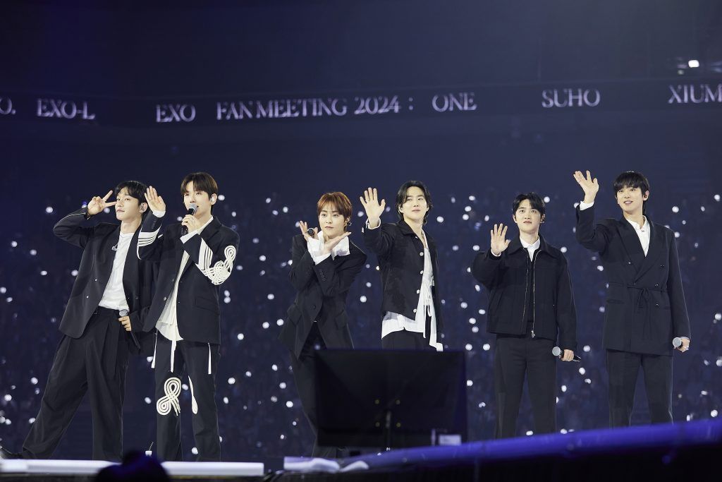 EXO gira mundial