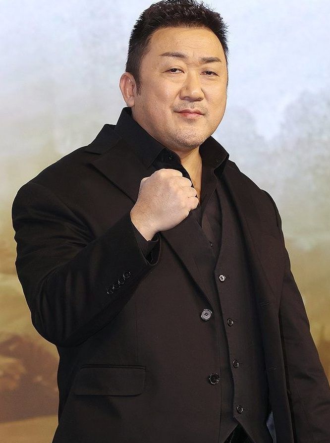 Dong Seok Jung Hwa