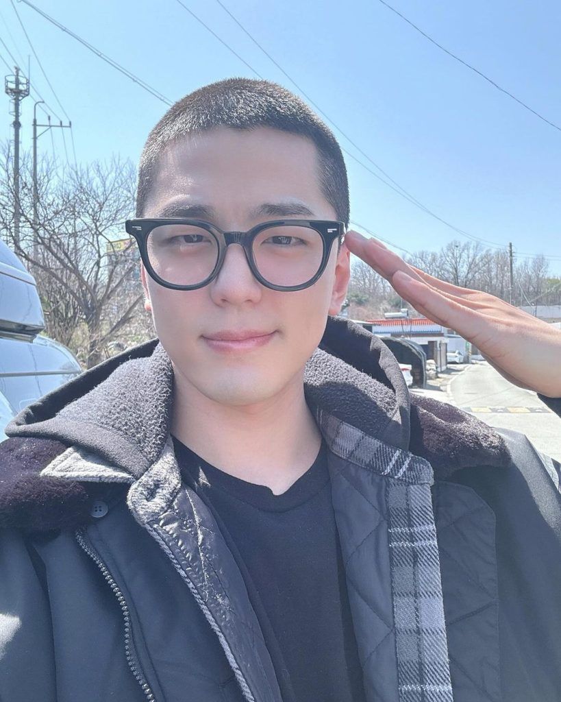 Kim Min Kyu ejército 