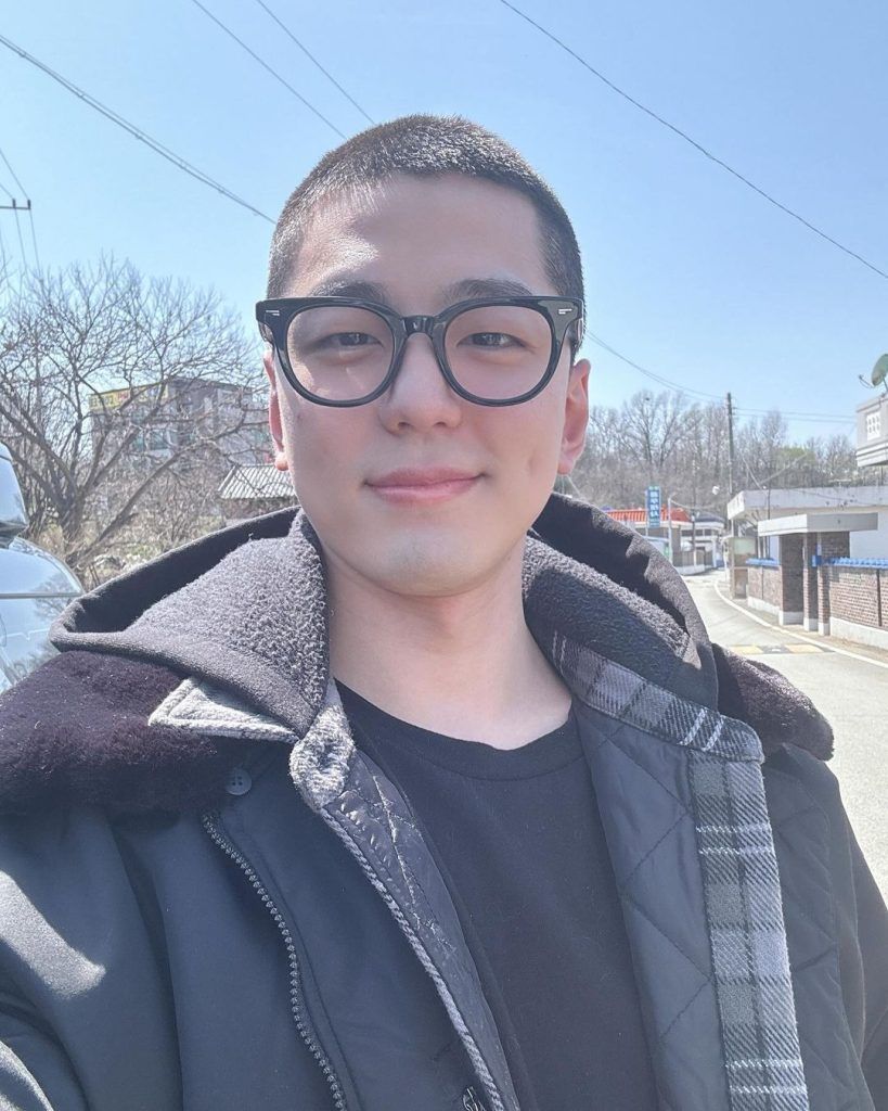 Kim Min Kyu ejército 