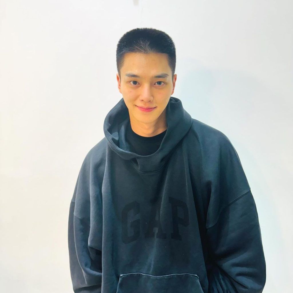 Song Kang corte cabello 