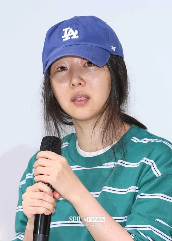 Min Hee Jin HYBE