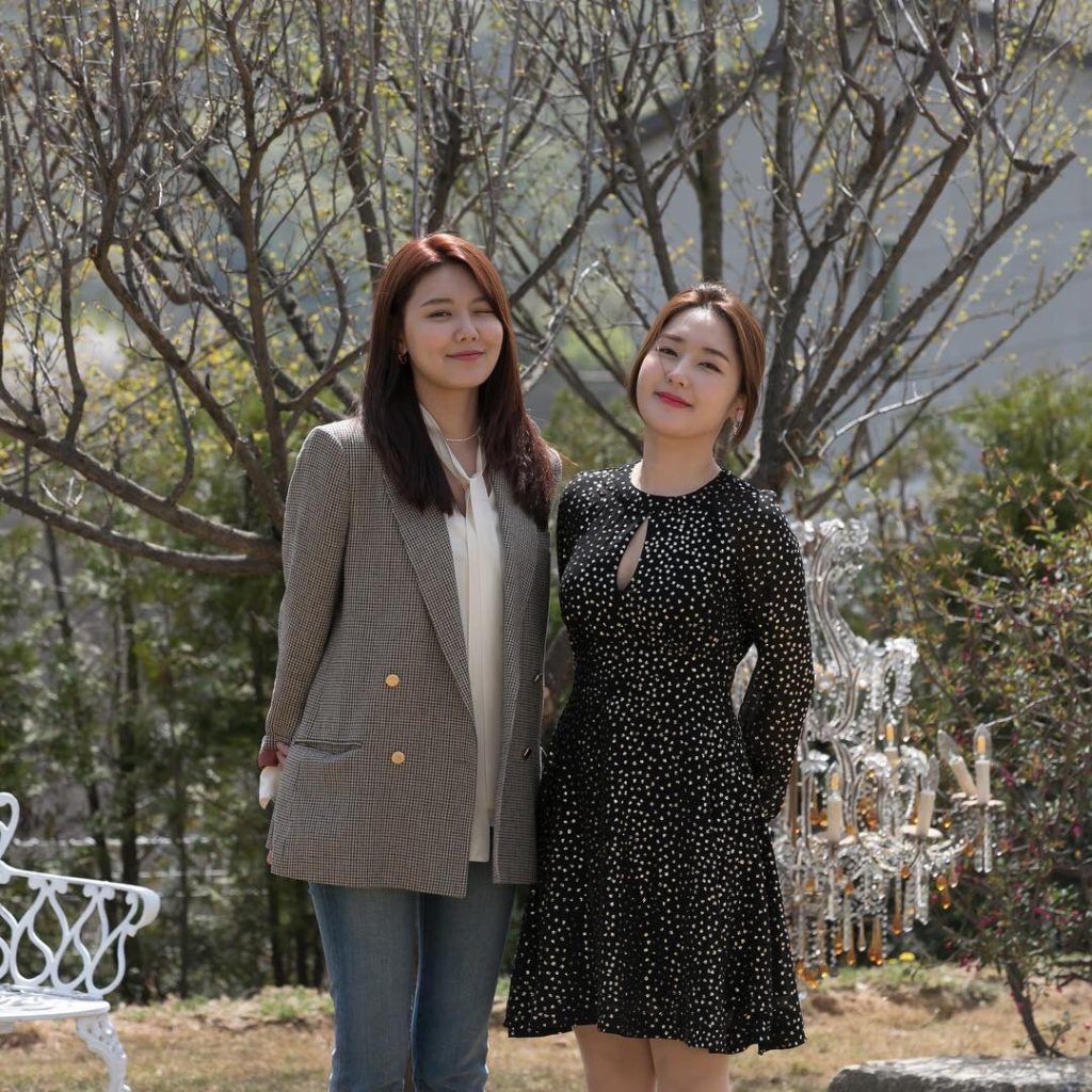 jung sooyoung kyung ho