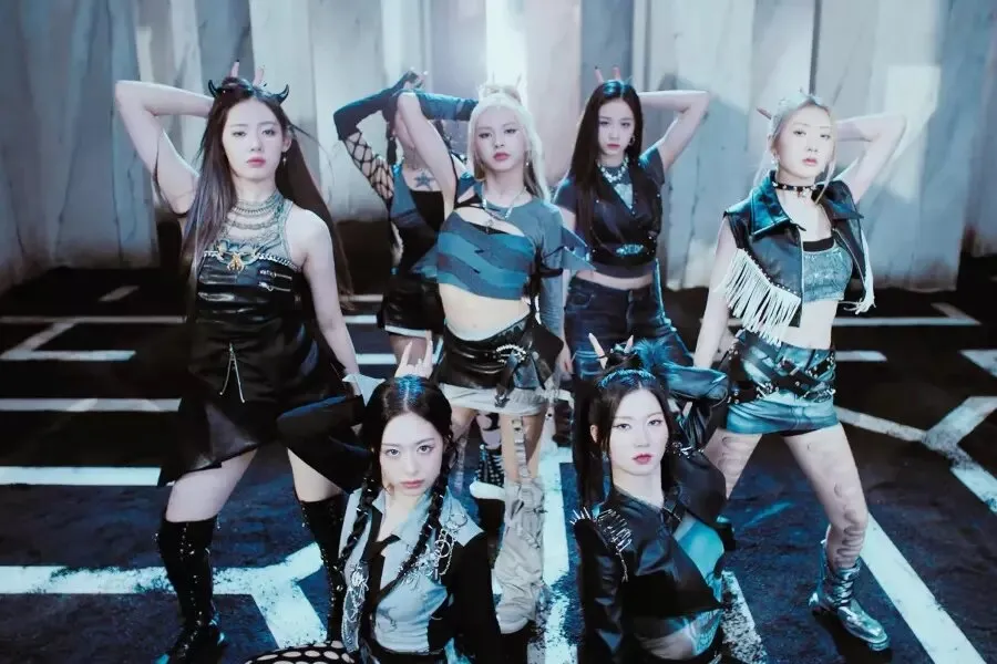 BABYMONSTER BADVILLAIN 
