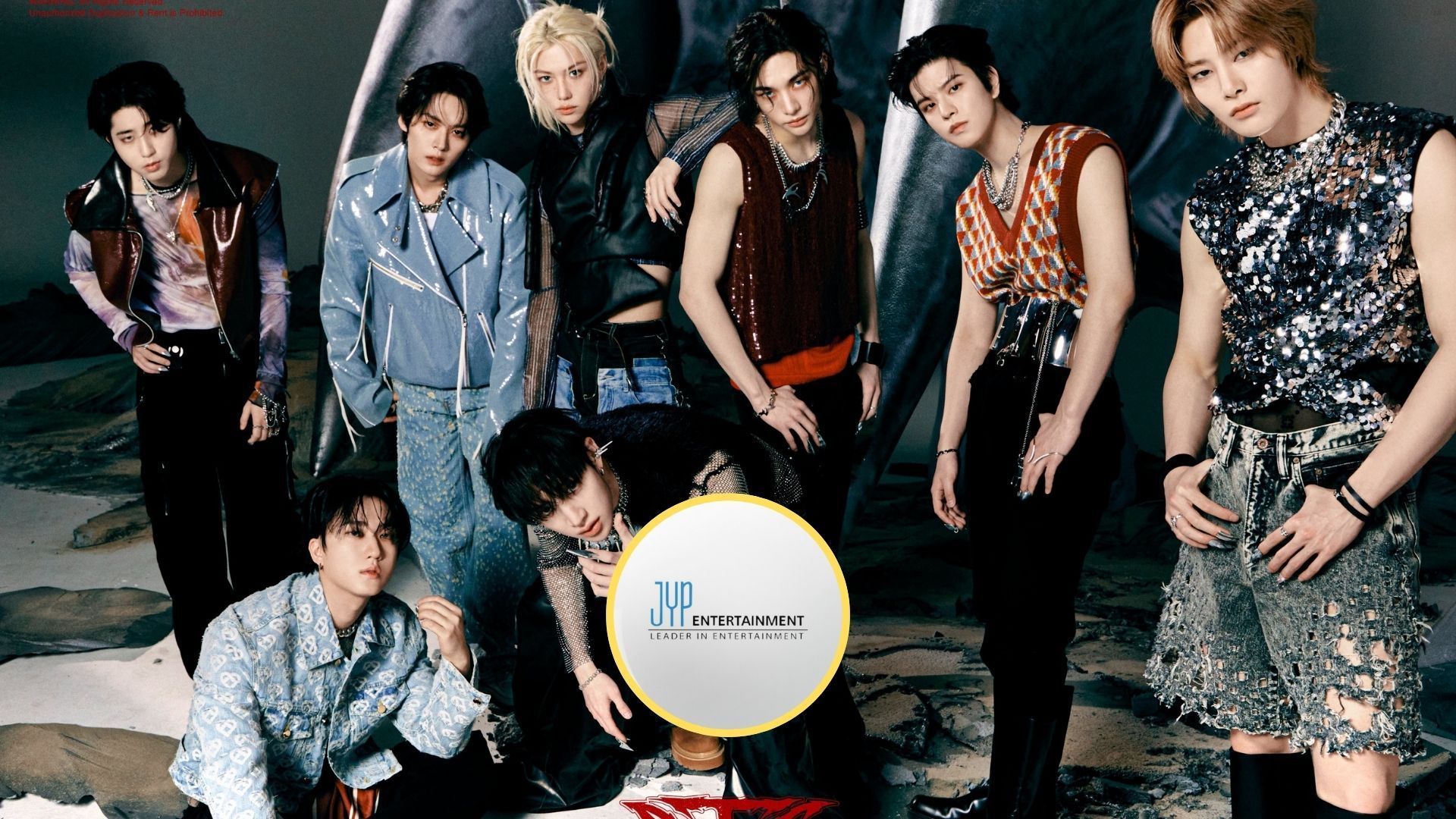 Stray Kids contratos