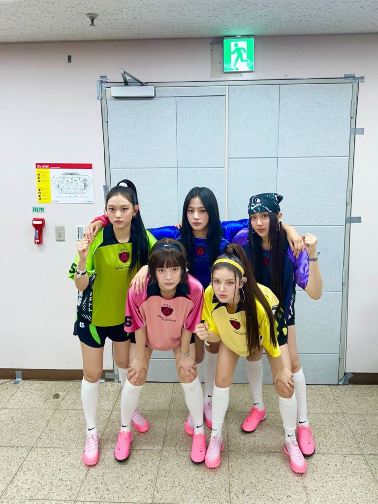 NewJeans fútbol Bayern Tottenham