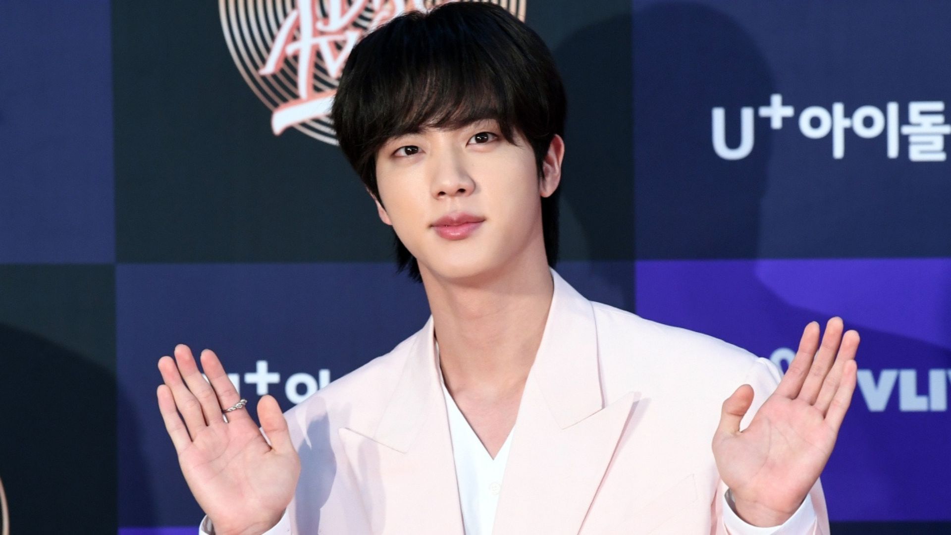 BTS Jin álbum