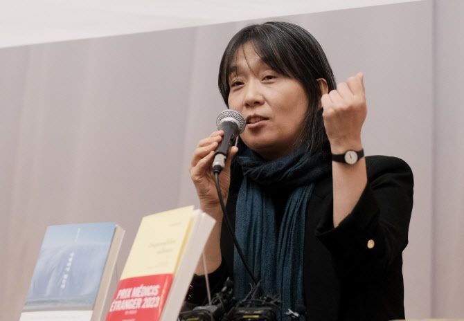 Han Kang Nobel Literatura