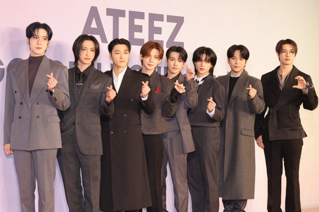 ATEEZ contrato KQ Entertainment