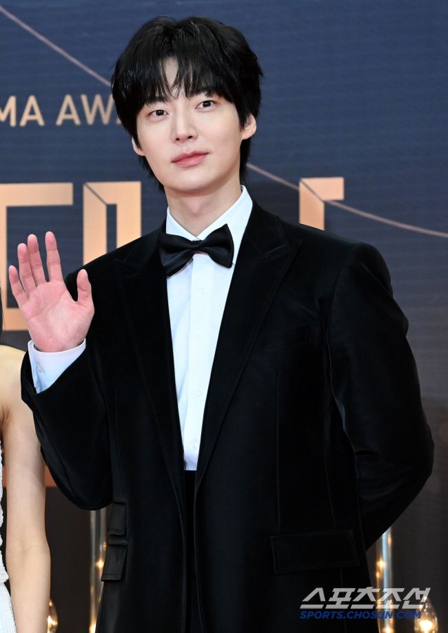 Ahn Jae Hyun infancia