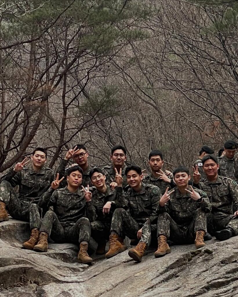 V BTS soldado