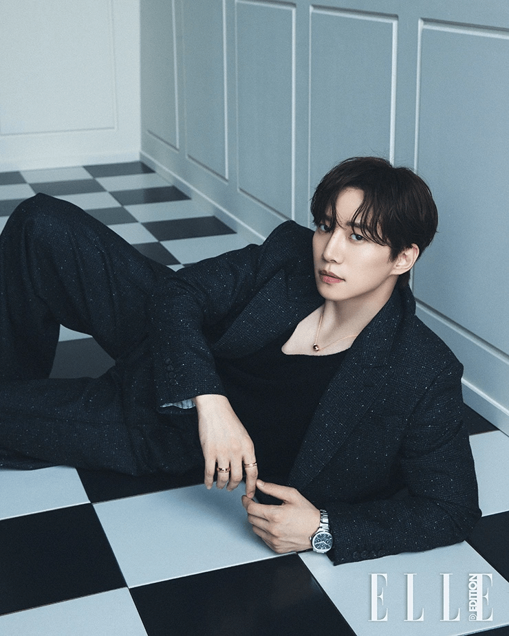 Lee Junho agencia