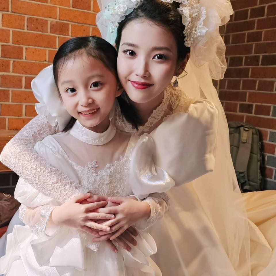IU coestrellas vida mandarinas