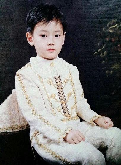 Cha Eun Woo infancia