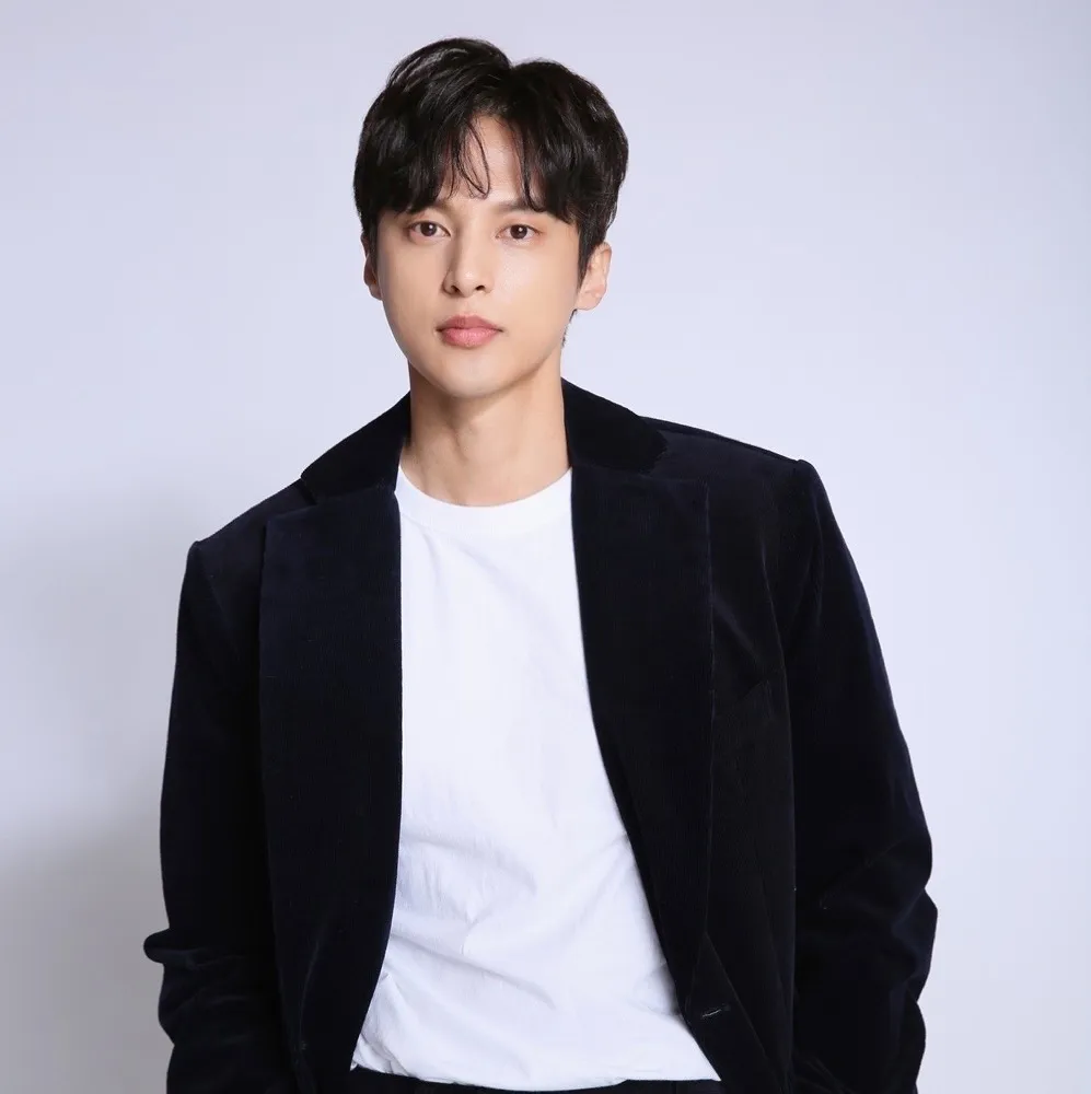 Yoon Sun Woo matrimonio