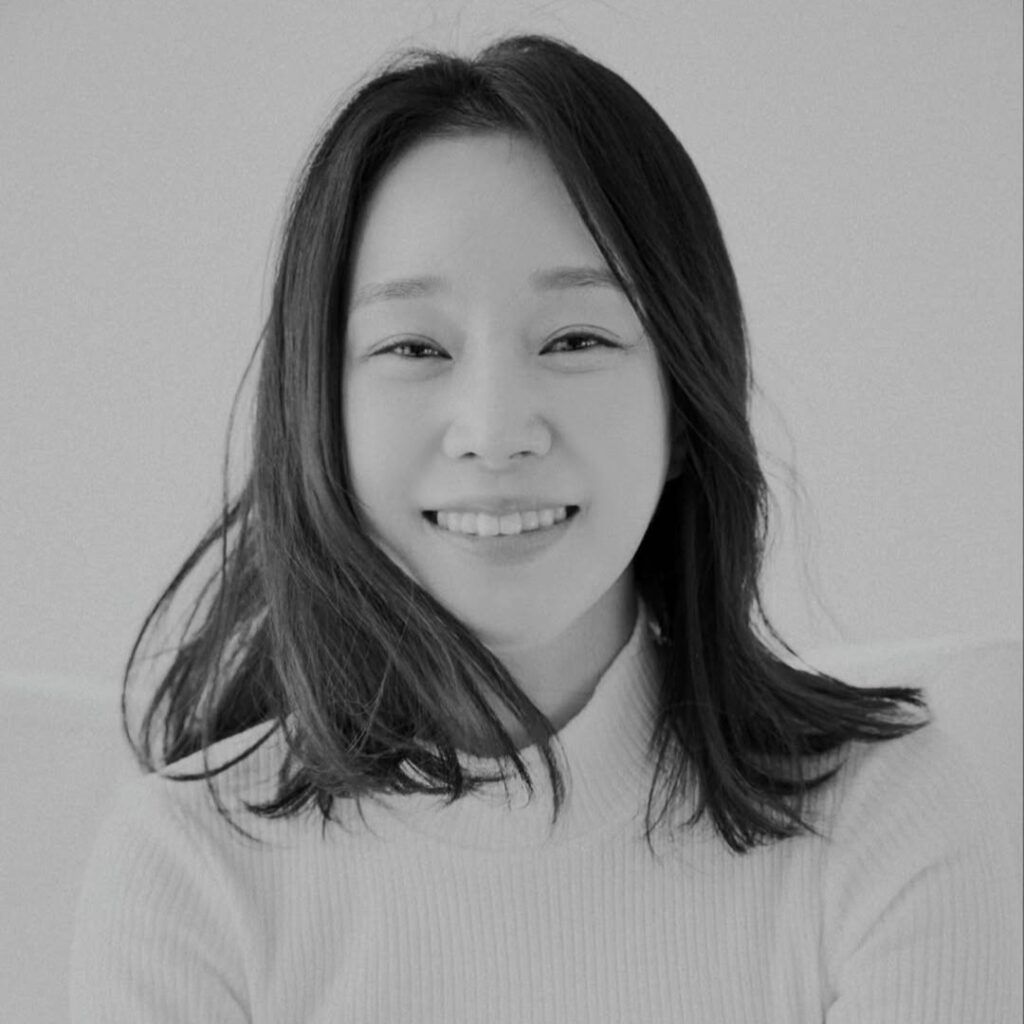 Lee Seo Yi