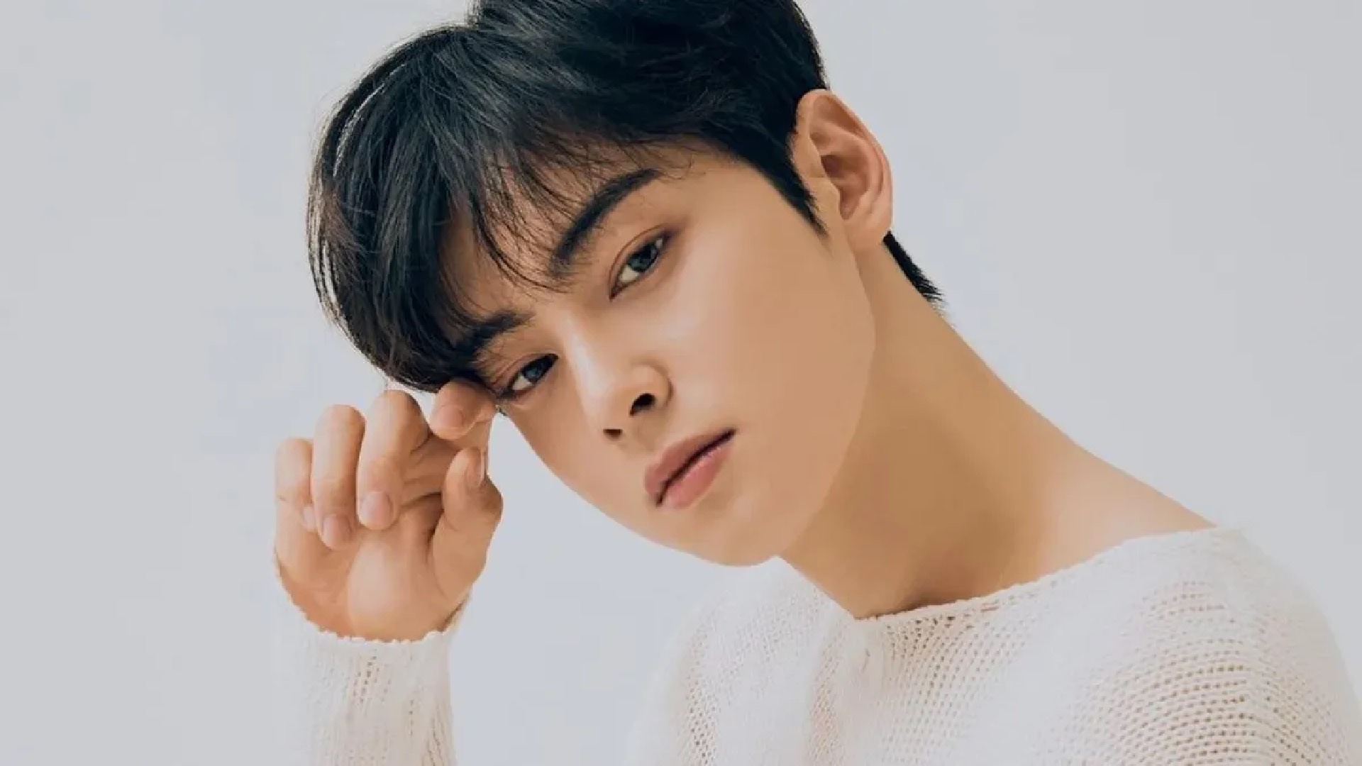Cha Eun Woo servicio militar