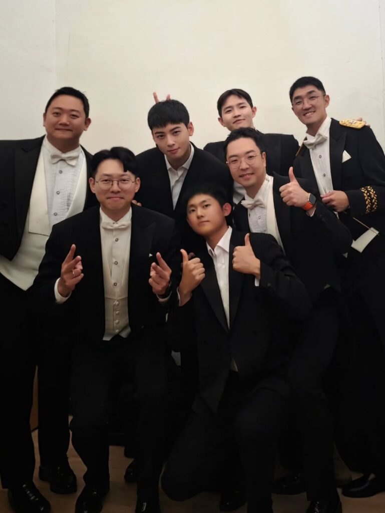 Cha Eun woo orquesta