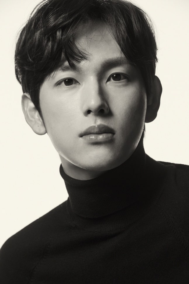 Im Siwan THE BLACK LABEL 