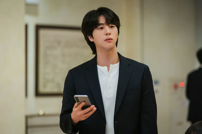 Kim Mu Jun dynamite kiss