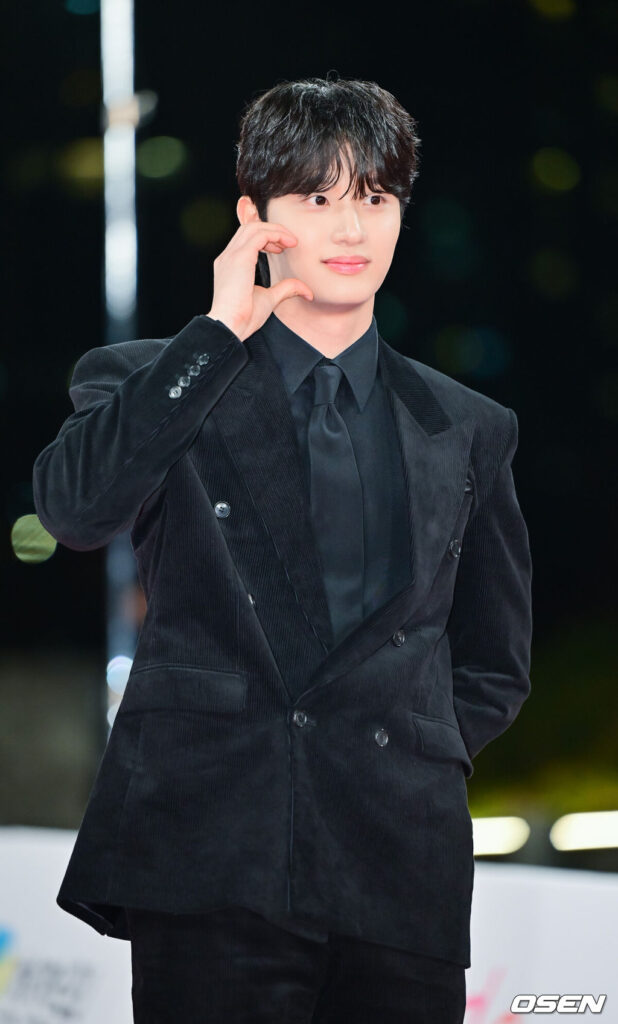 Jong Suk Kim Jae Won 