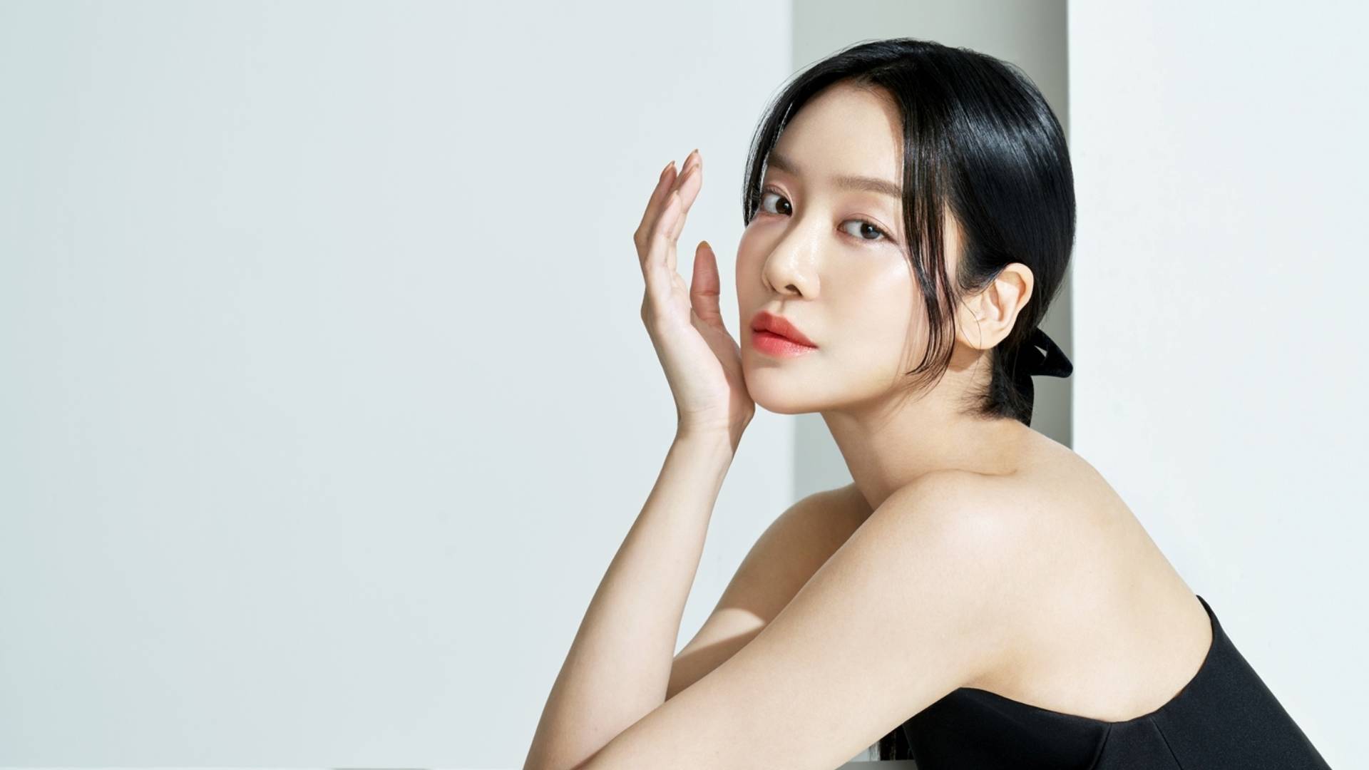 Cha Joo Young suspende sus actividades tras someterse a una cirugía