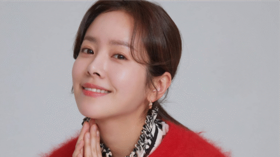 Han Ji Min revela cómo un rumor escolar impulsó su debut y las exigencias en los sets