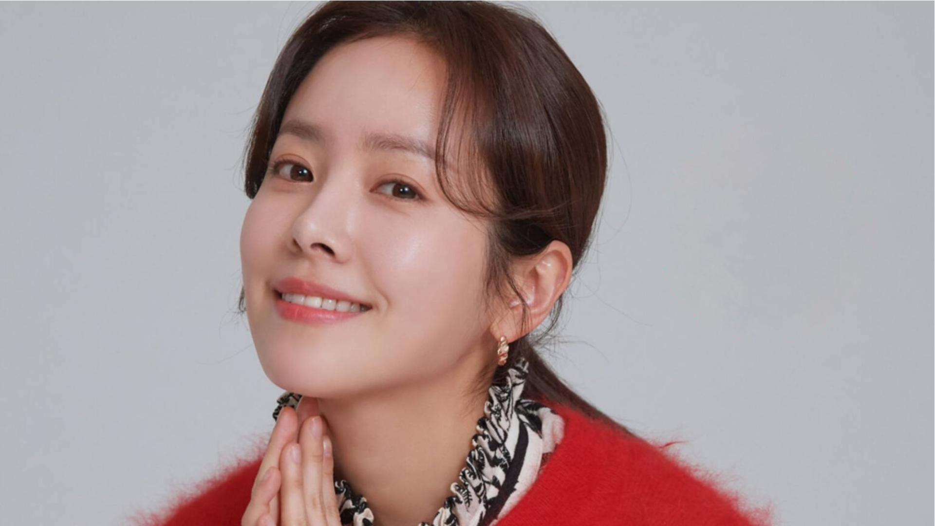 Han Ji Min revela cómo un rumor escolar impulsó su debut y las exigencias en los sets
