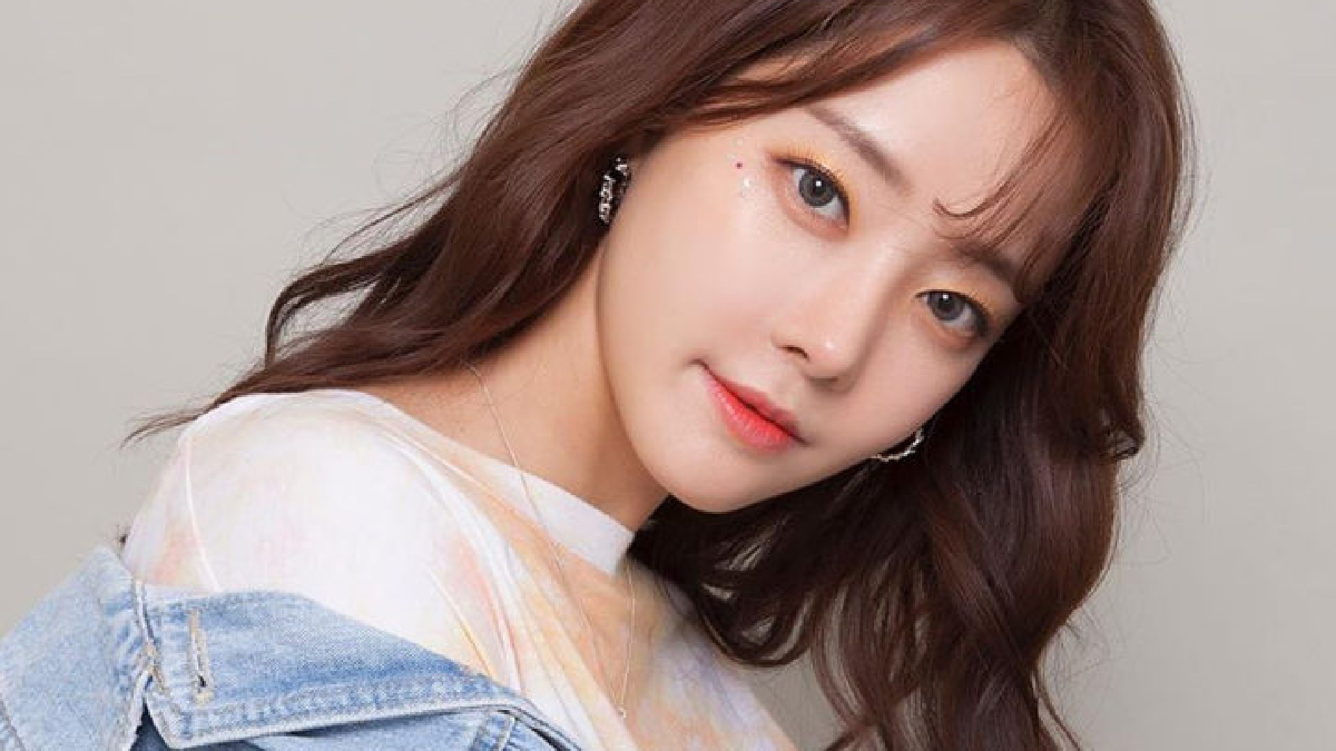 Go Woori