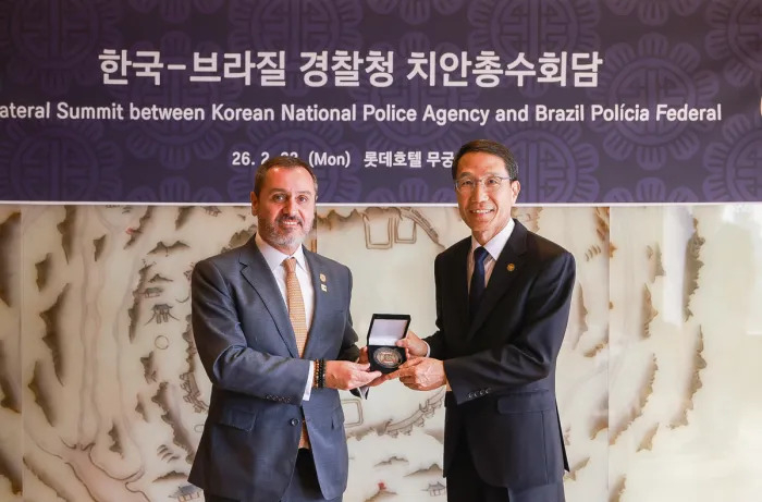 policías Brasil estafas hallyu 