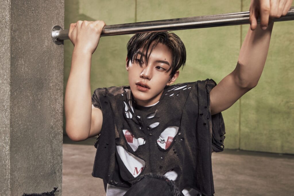 CLOSE YOUR EYES Hanlim