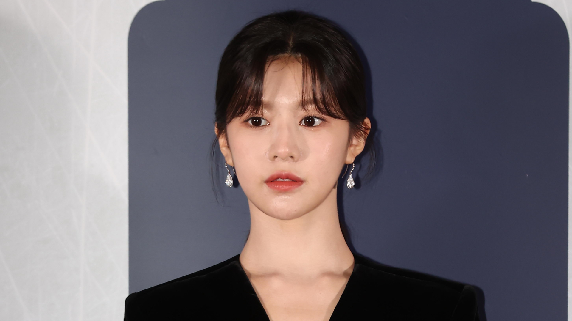 Go Yoon Jung bomberos