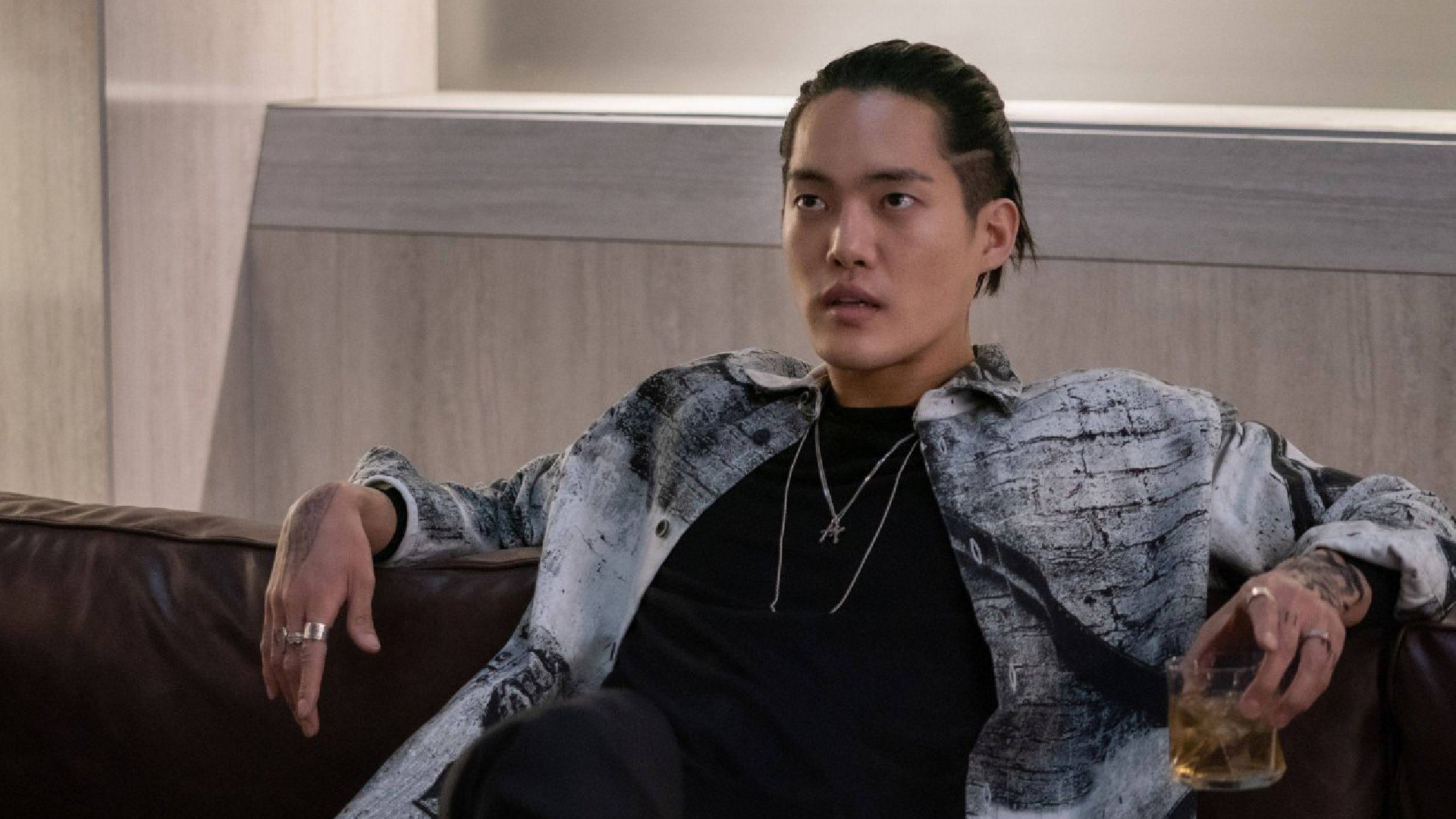 Kim Gun Woo peso villano