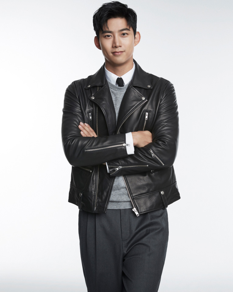 2PM boda Ok Taecyeon