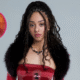 manon-katseye-reaparece-en-coachella-con-un-inesperado-momento-en-el-escenario-unniepop
