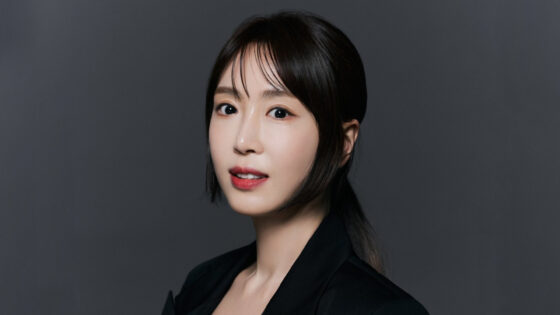 Kang Ye Won revela la millonaria deuda que dejó su padre difunto