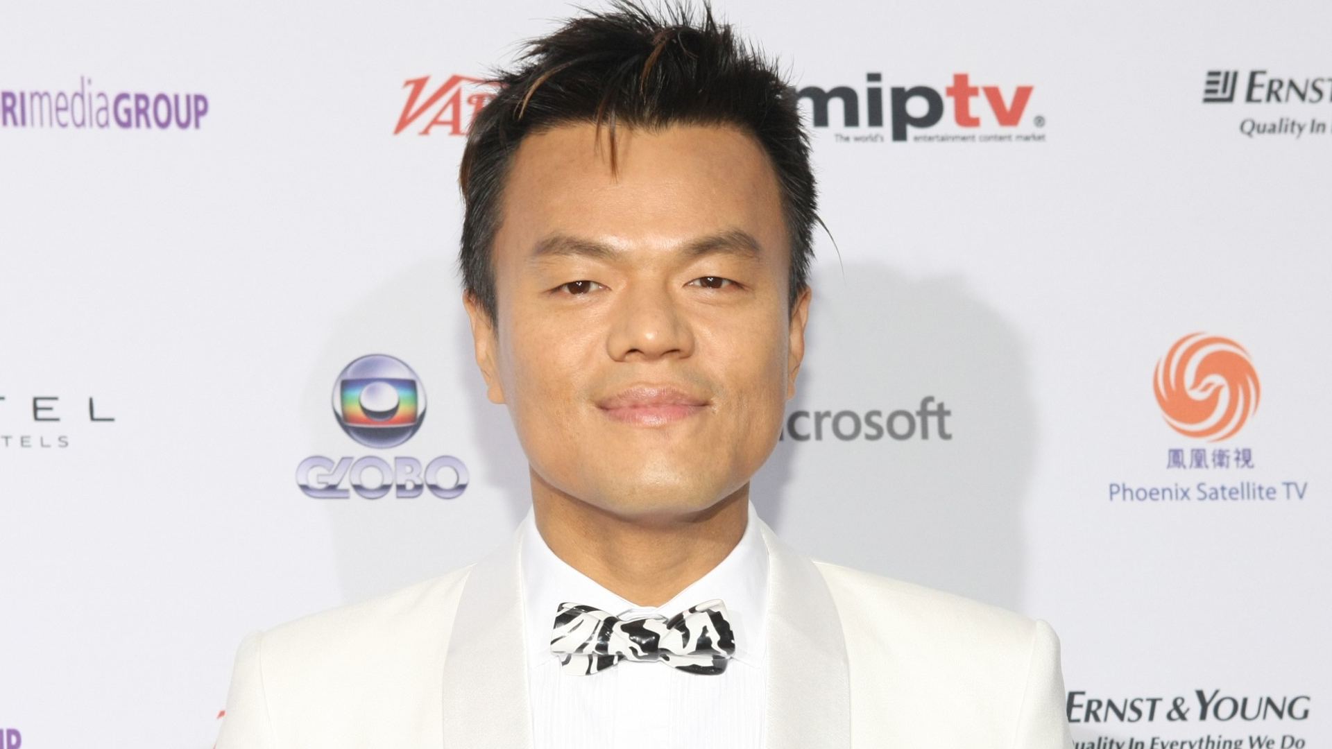 J.Y. Park Rain hijas